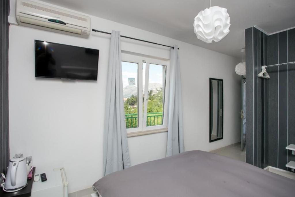 Vila Terra-Fontana Hotel ซัฟทัท ภายนอก รูปภาพ